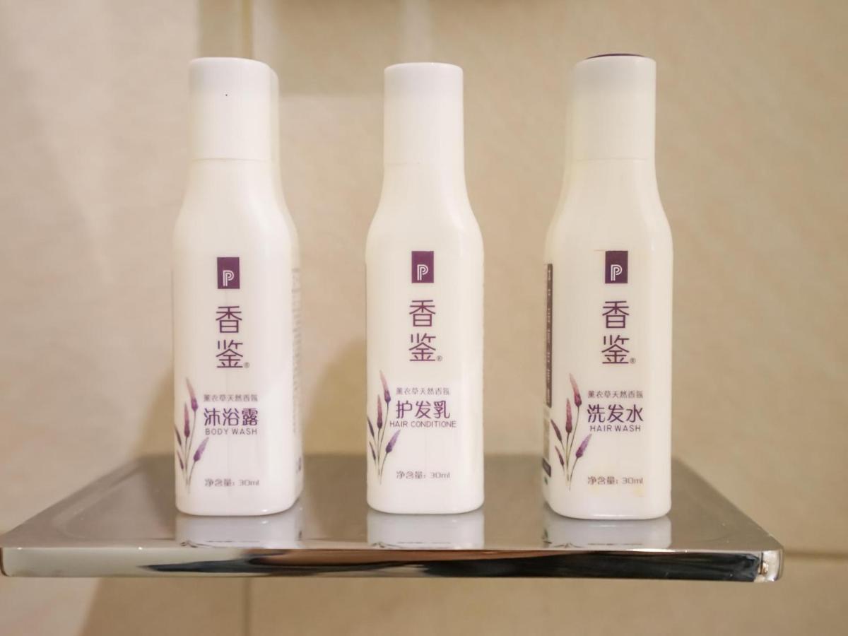 Lavande Hotel Luzhou Lufu Wanfu Daduhui Bagian luar foto